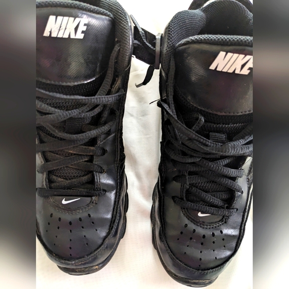 Nike Land Shark Youth Football Cleats - Picture 3 of 11